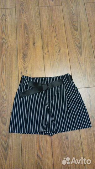 Шорты женские