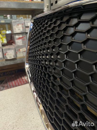 Решетка вентилятора Chevrolet Aveo T255