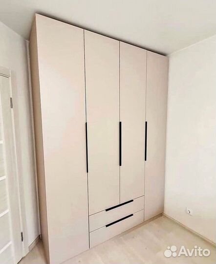 Шкафы. Шкафы распашные на заказ