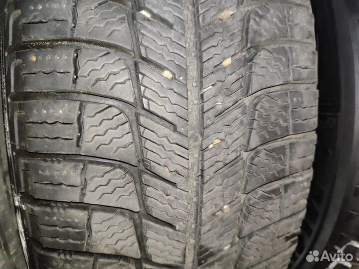 Michelin X-Ice 3 205/60 R16 96H