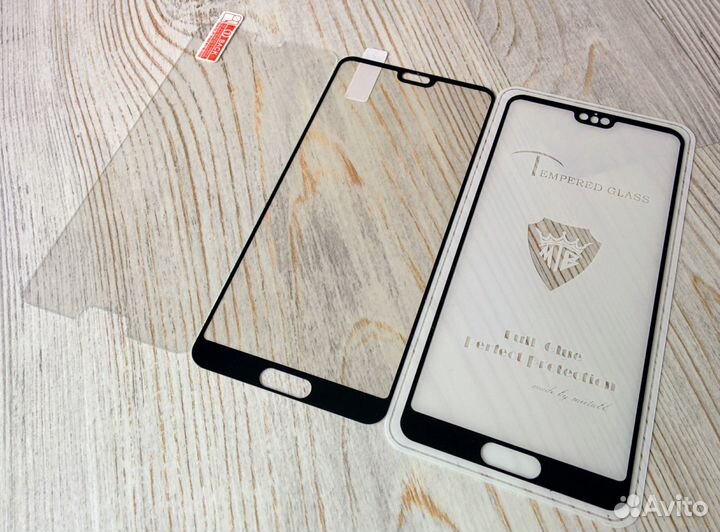 На Huawei P20 стекло чехол поклейка