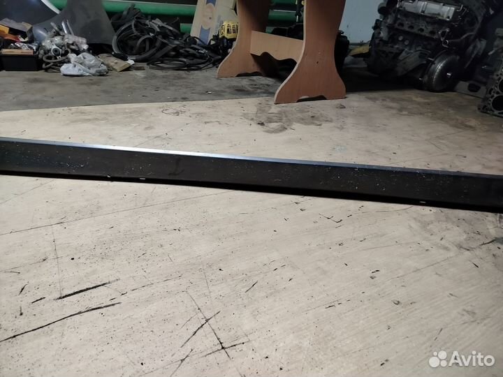 Накладка порога левая Lancer 9