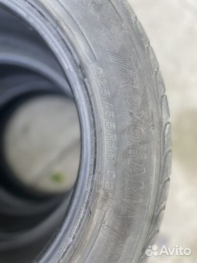 Yokohama AVS Decibel V550 225/55 R16 99V