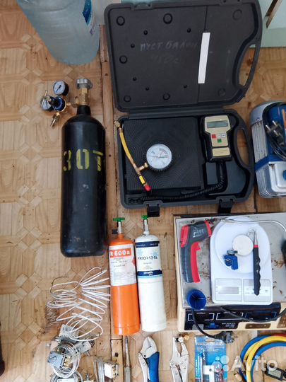 Оборудование для ремонта холодильников