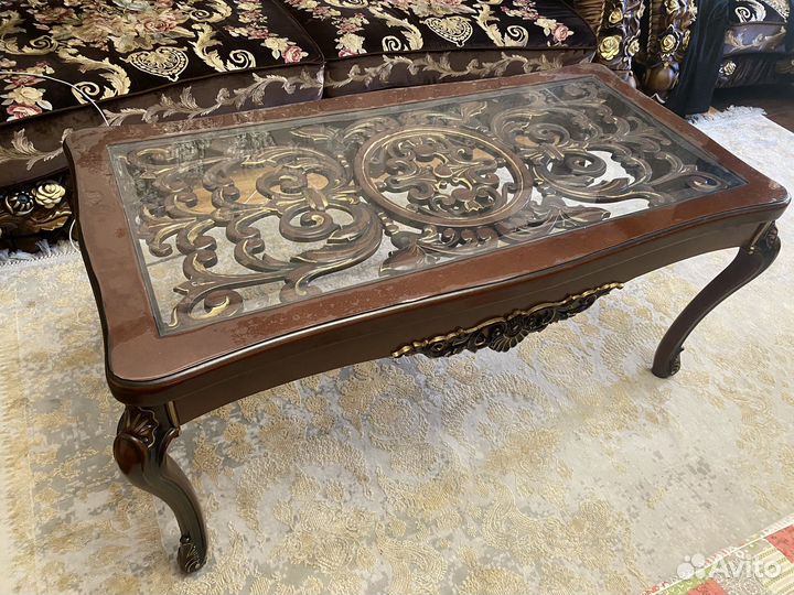 Тумба под тв, журнальный стол