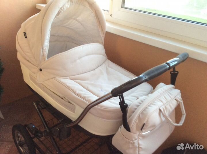 Продам детскую коляску Roan Marita 2 в 1