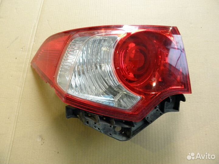 Фонарь задний левый Honda Accord 8 33550TL0G01