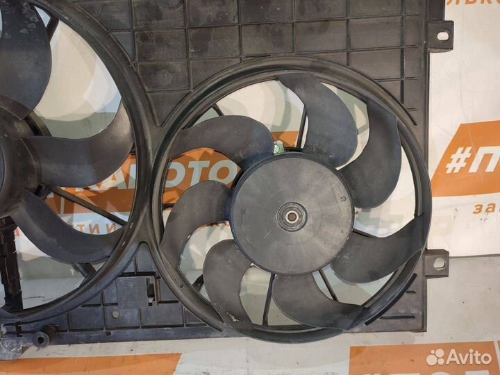 Вентилятор охлаждения Volkswagen Passat B7 2011