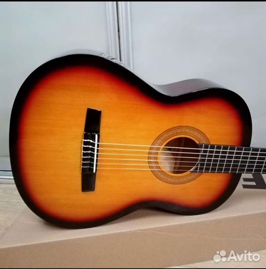 Гитара классическая 4/4 ель аналог Hohner HC06