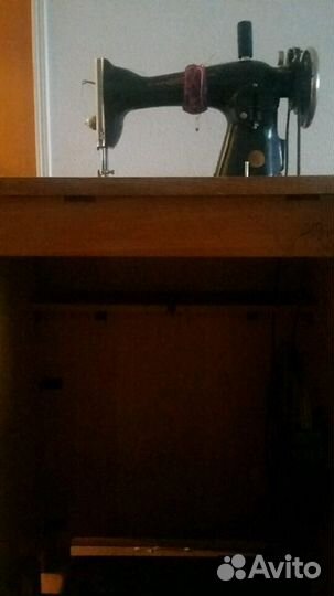 Швейная машина
