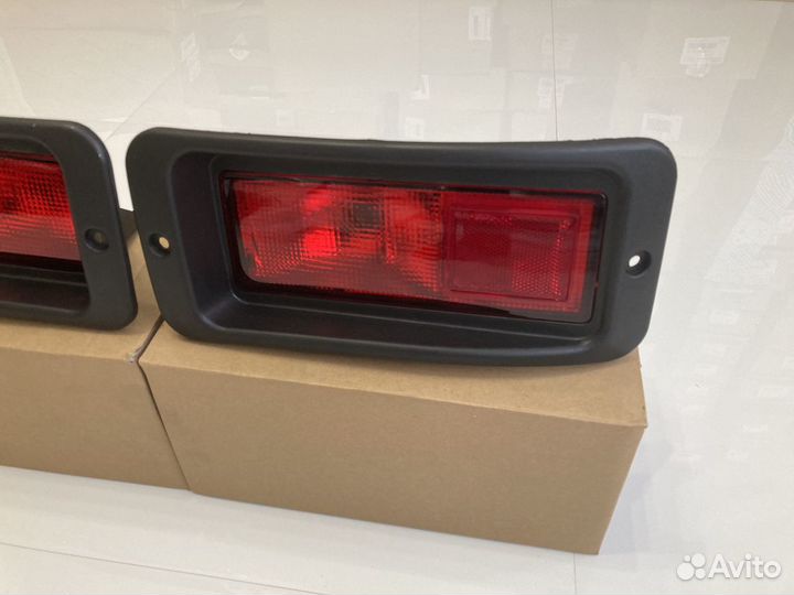 Фонарь в бампер (2шт) Mitsubishi Pajero Sport