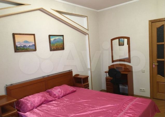 Комната 20 м² в 3-к., 13/24 эт.