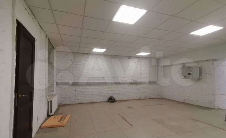 Торговая площадь, 12 м²