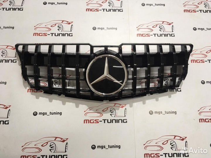 Решетка на Mercedes GLK 08-12 GT Black Дистроник