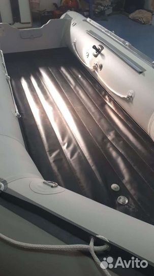 Надувная лодка