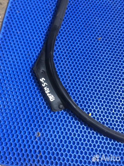 Уплотнитель двери передний правый солярис 1