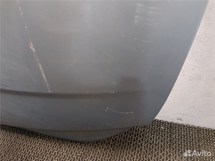 Капот Volvo V70, 2008