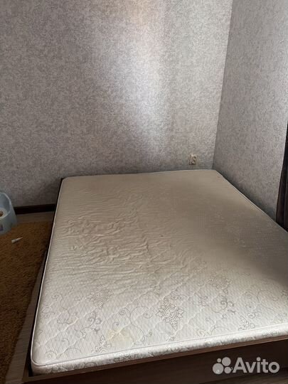 Кровать с матрасом 160 200 бу