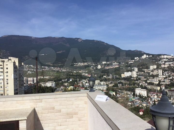 1-к. квартира, 60 м², 3/3 эт.