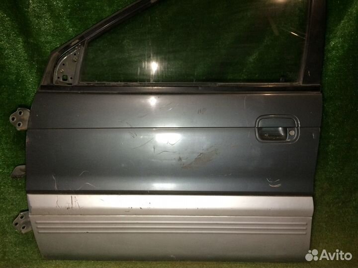 Дверь передняя левая Mitsubishi Chariot N33W N44W
