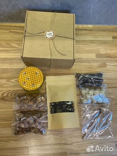 Сладкий подарочный бокс