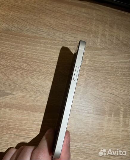 iPhone 12, 64 ГБ