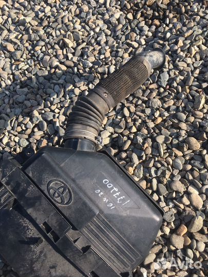 Toyota rav4 2004 2.0 корпус воздушного фильтра