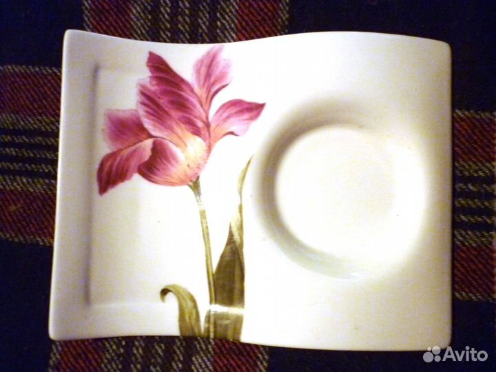 Красивый подстаканник или пепельница