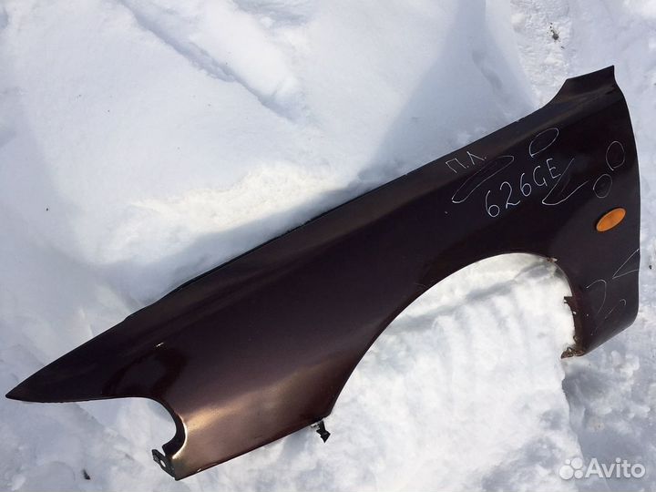 Крыло переднее левое Mazda 626 GE 91-97 гг