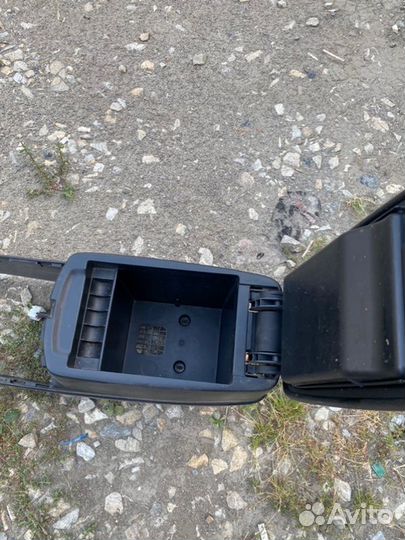 Центральный тоннель подлокотник Mazda 6 GG лифтбек