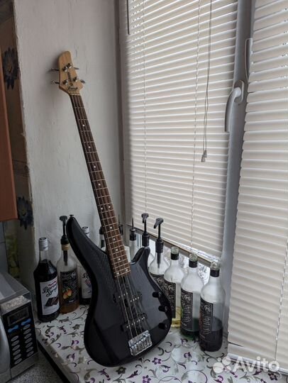 Бас гитара yamaha trbx174