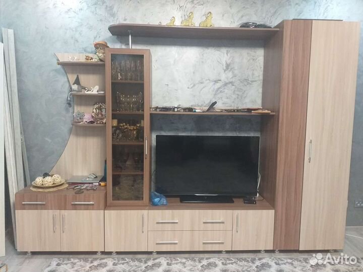 Стенка в гостиную бу