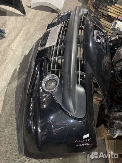 Передний бампер Пежо 207