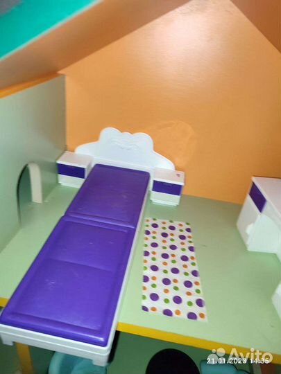 Большой кукольный домик