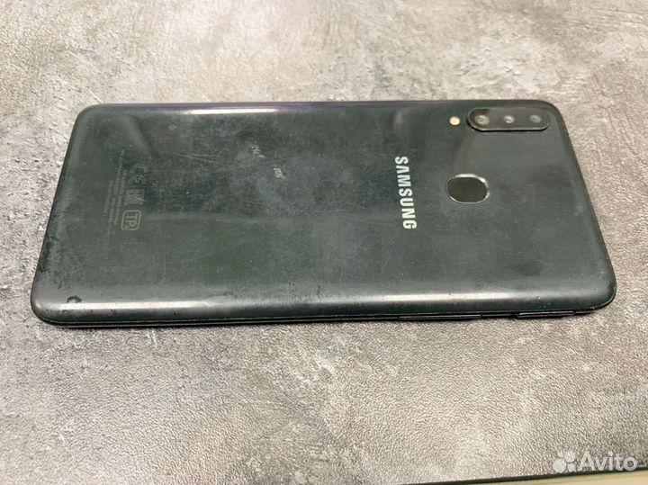 Samsung Galaxy A20s, 3/32 ГБ