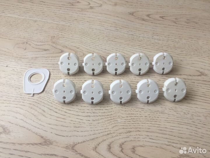 Заглушки в розетки