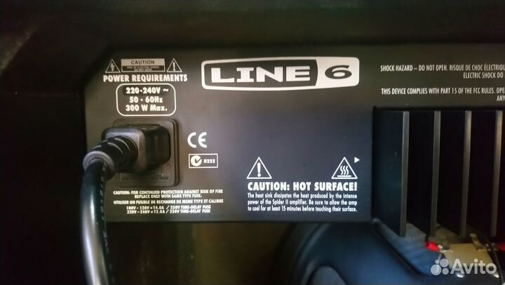 Комбоусилитель Line 6 spider 75w 1х12