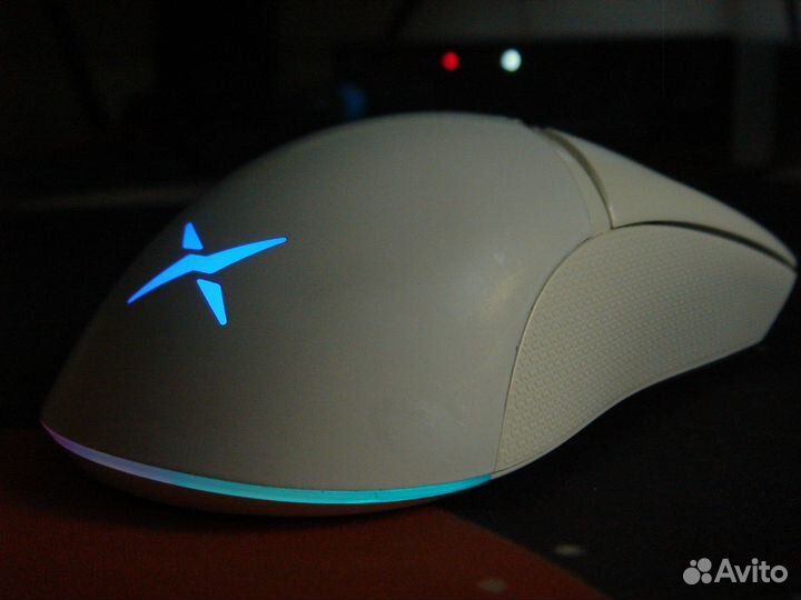 Беспроводная игровая мышь Delux m800 pro PAW3370