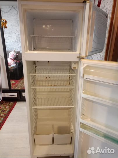 Холодильник