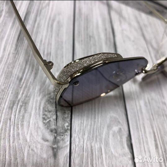 Солнцезащитные очки женские с поляризацией