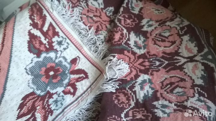 Скатерть старая 150х150.Гобелен,двухсторонний рис