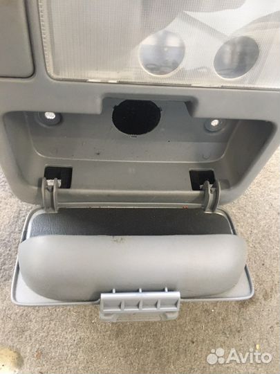 Плафон салона Toyota RAV4 (2451)