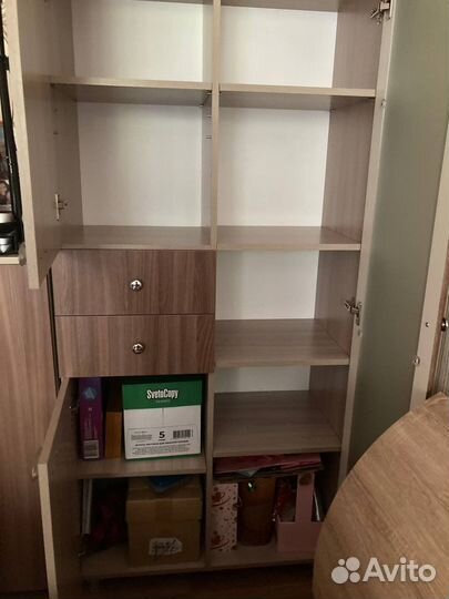 Шкаф
