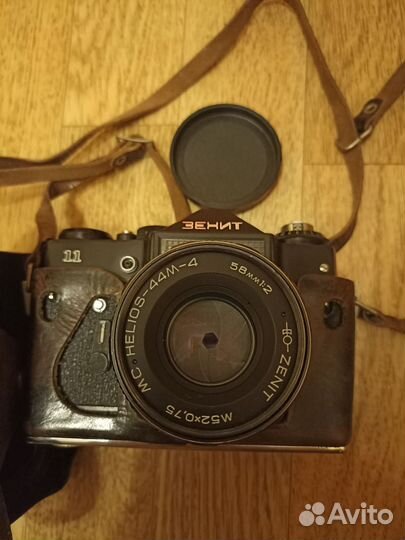 Пленочный фотоаппарат зенит