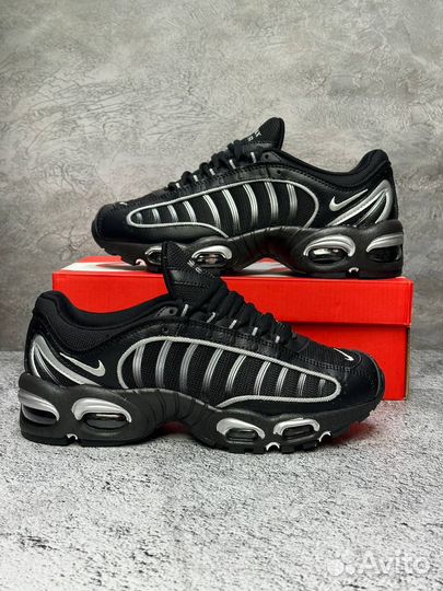 Кроссовки Nike Air Max Tailwind