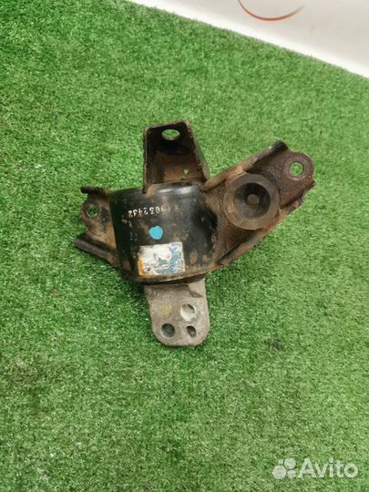 Опора МКПП Kia Ceed хетчбэк 1.4 G4FA 2011