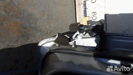 Дверь передняя правая nissan primera P12 (HDN33E20