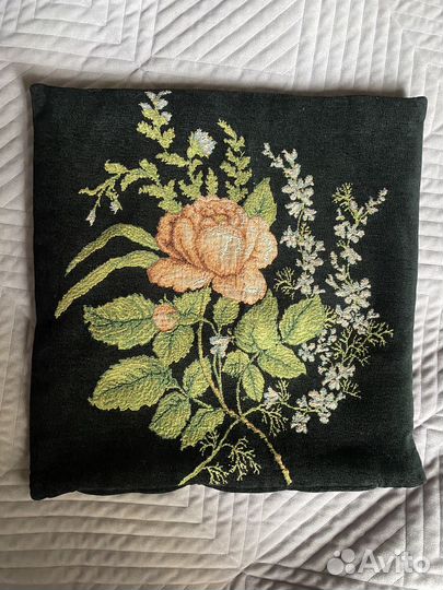 Гобеленовая наволочка