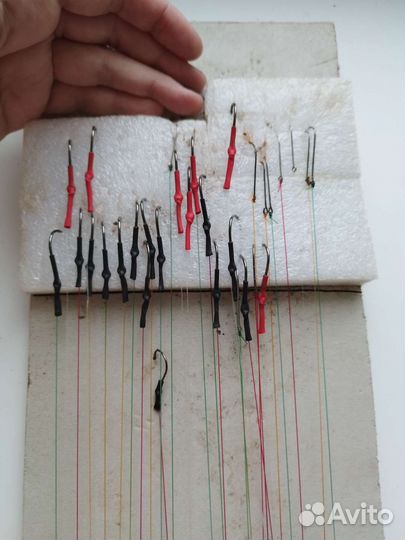 Крючки рыболовные