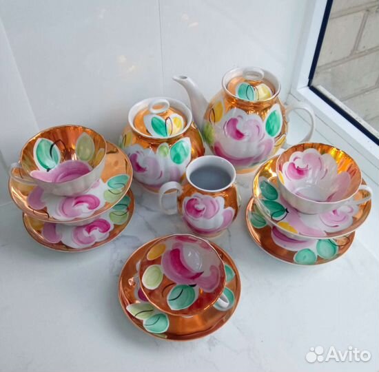 Сервиз чайный Золотой букет Дулево